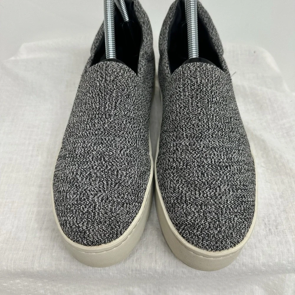VINCE Walsh Knit Slip-on Sneakers Women's 8 M Gray White‎ Loafers Shoes Platform
